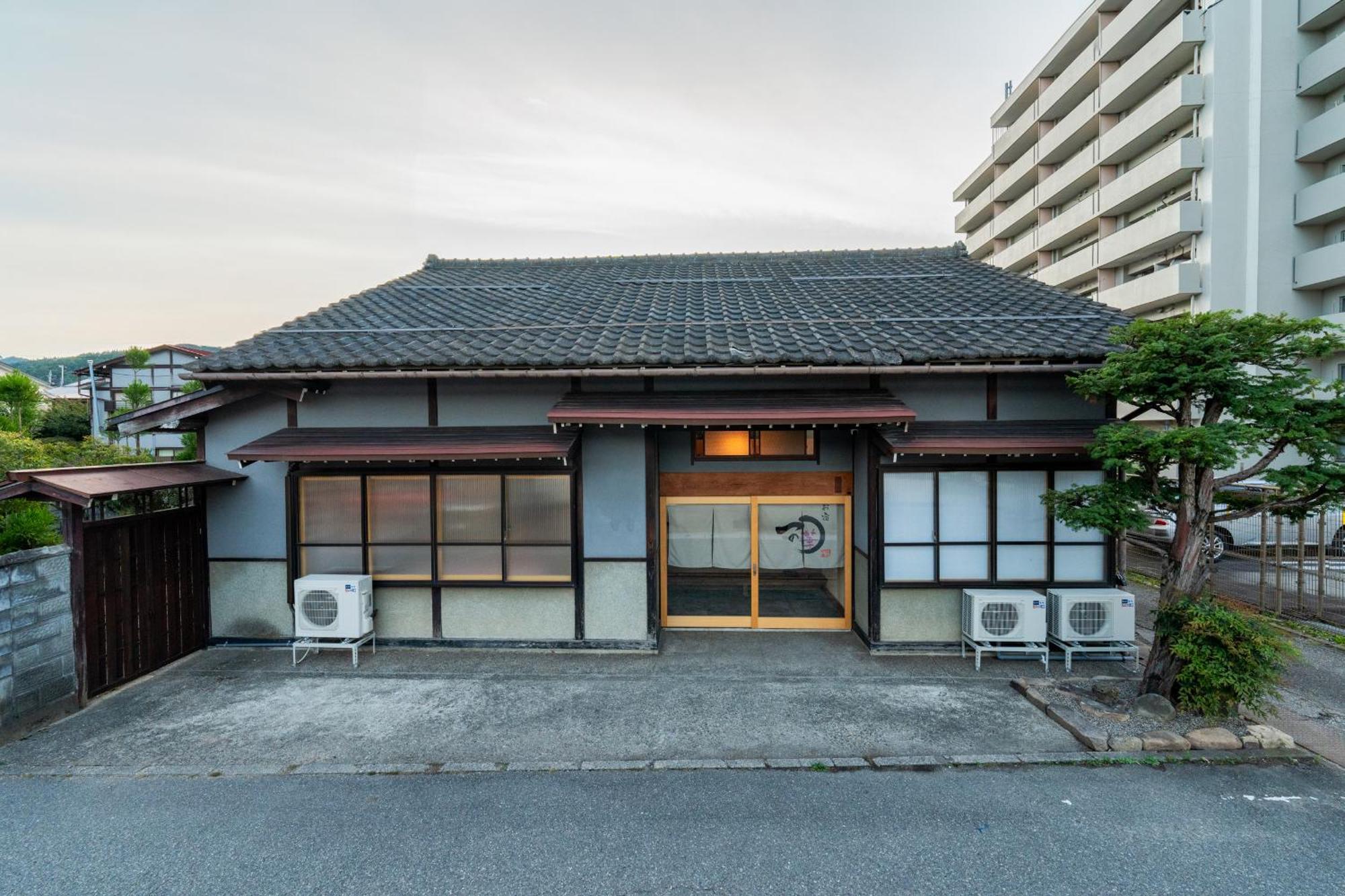 お宿一の華 Takayama  Buitenkant foto